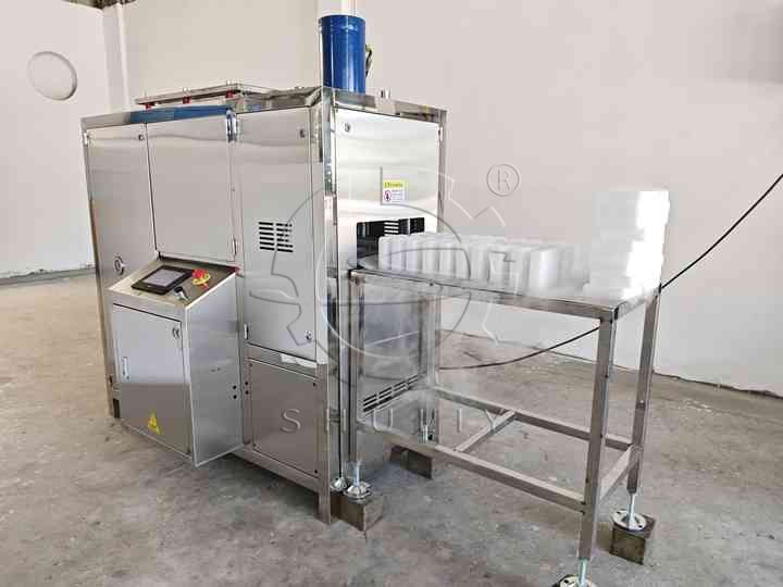 Dry Ice Block Maker